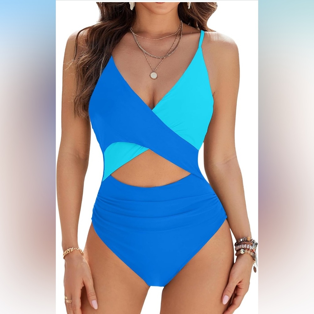 FLASH SALE Blooming Jelly swimsuit 💙🩵